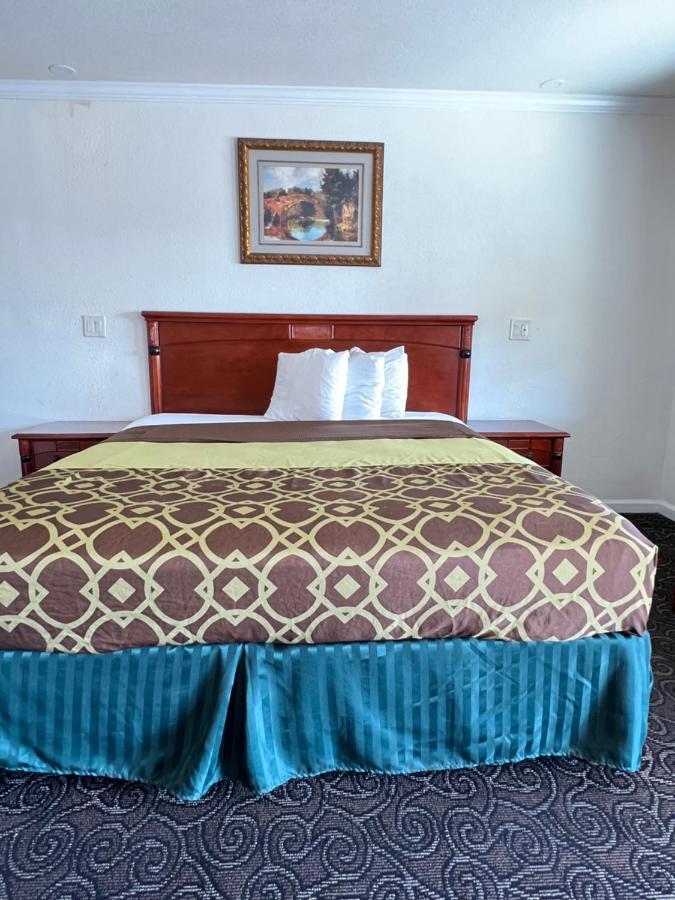 Americas Best Value Inn הנפורד מראה חיצוני תמונה