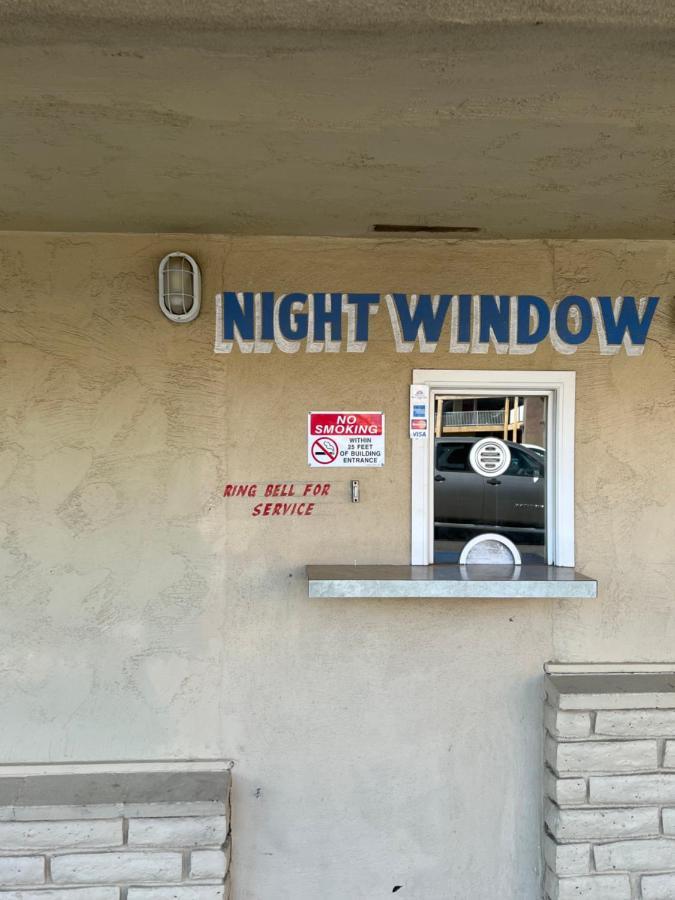 Americas Best Value Inn הנפורד מראה חיצוני תמונה